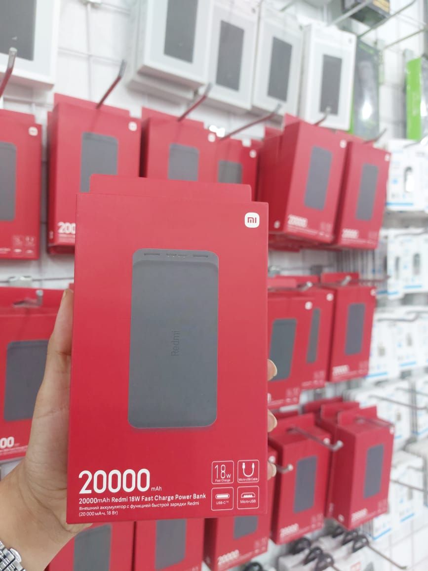 پاوربانک شیائومی Redmi ظرفیت ۲۰۰۰۰ میلی‌آمپر، شارژ سریع ۱۸ وات